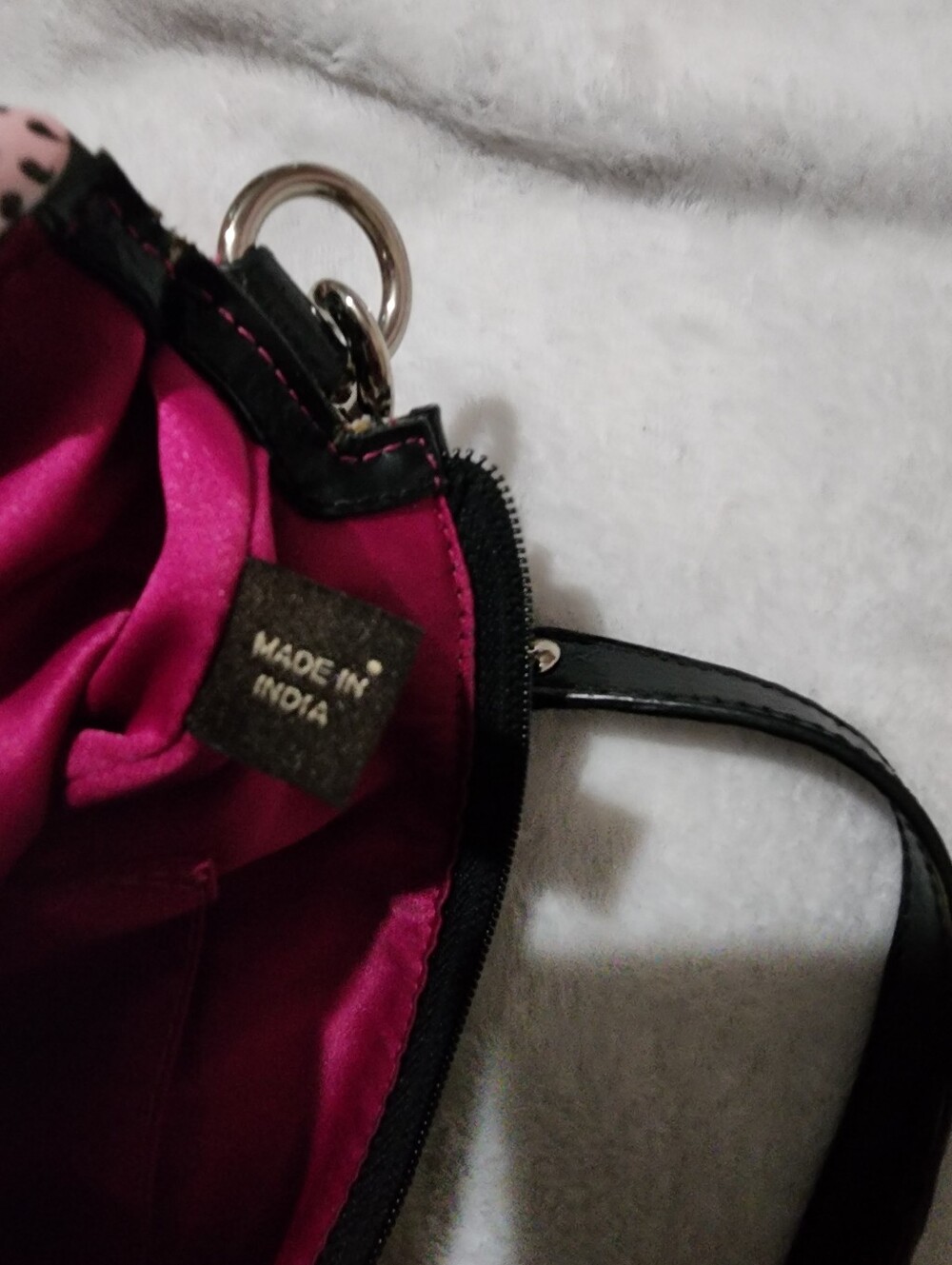 Coach Poppy Small Shoulder Bag - Picture 6 of 7